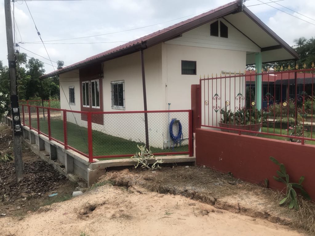 8fd153b0-1d13-4ad0-bc40-bb90012947c3